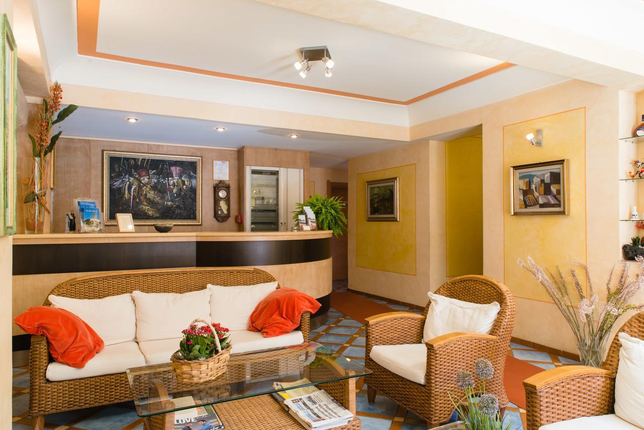 Mare Hotel 3*